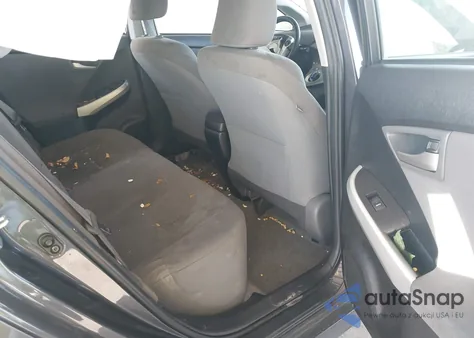 2015 Toyota Prius Two from USA, damaged, VIN JTDKN3DU2F0399639